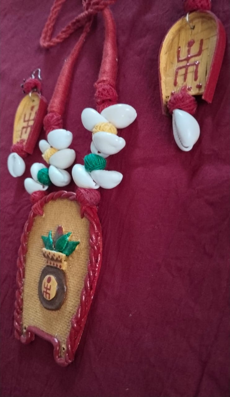 Handcrafted Clay & Kawri Jewellery Set – Handpainted Ethnic Elegance
