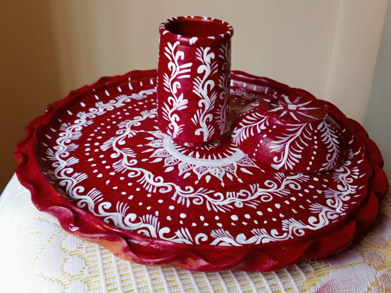 Handcrafted Red & White Madhubani-Inspired Terracotta Thali Set (4 pcs bowel, 1 pc glass & 1 pc plate)
